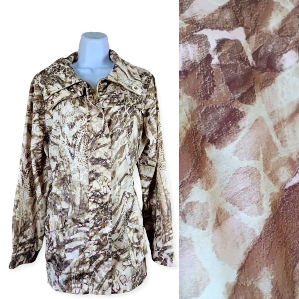 Chicos Zenergy brown tan white pink beige camo rain jacket Womens Medium